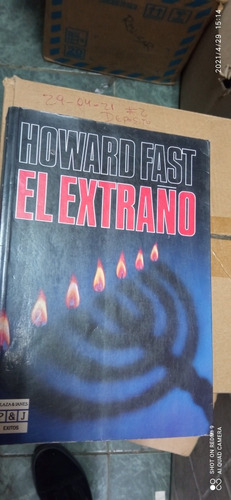 Libro El Extraño. Howard Fast