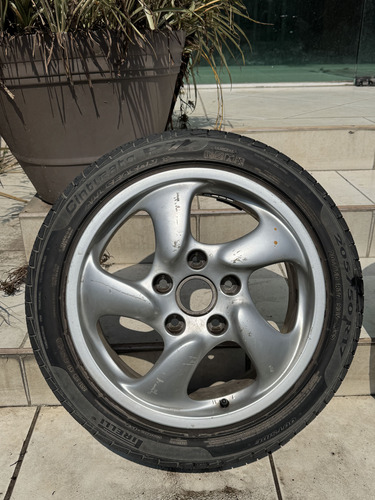 Pirelli 205/50r17 C/4 Llantas Con Rin Original De Porsche (Usado)