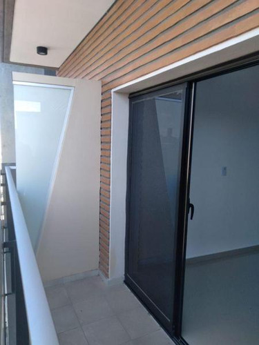 Venta Depto Monoambiente En Barrio Sur, Smt.