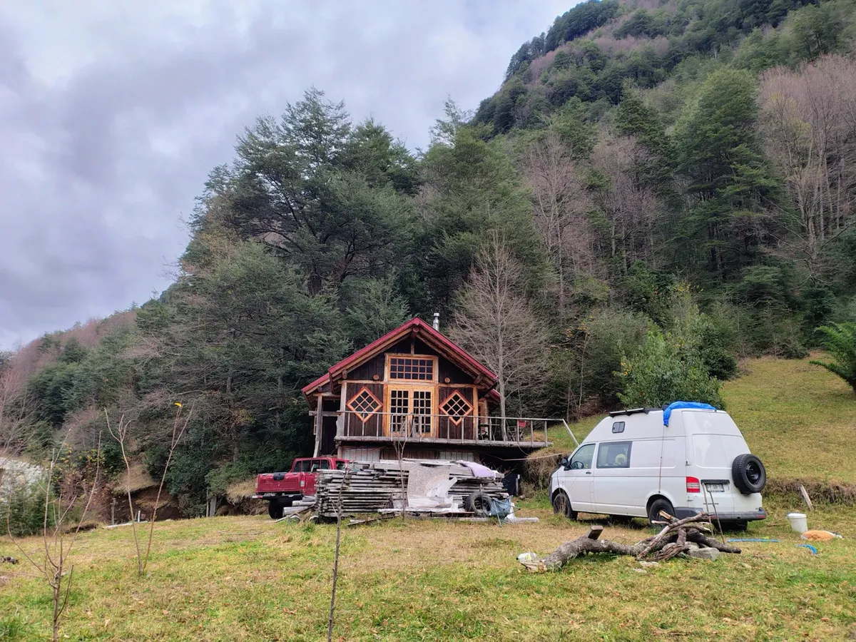 Imagen 1 de 21 de Parcela Con Cabaña Rústica En Puesco, Curarrehue