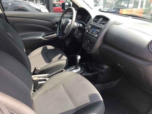Imagen 10 de 15 de Nissan Versa 2018 4p Sense L4/1.6 Aut
