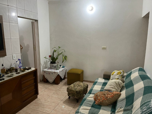 Casa Com 3 Dormitórios E Próxima De Comércios Em Itanhaém Litoral Sul De Sp