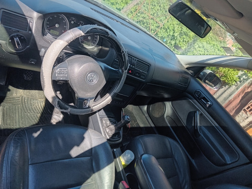 Volkswagen Bora 2.0 Tdi Trendline