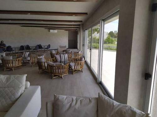 Departamento En Alquiler 3 Ambientes En Acqua Río, Nordelta