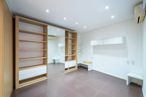 Departamento 2 Amb Venta En Recoleta Con Patio