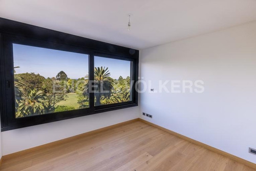 Imagen 8 de 15 de Elegante Apartamento A Estrenar En Golf