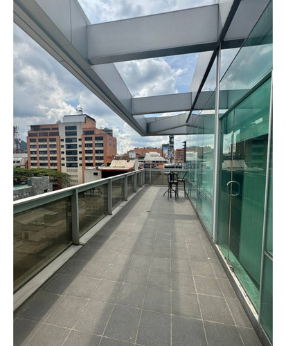 Oficina En Venta O Alquiler En las Mercedes Ph Piso Completo 485 Mts2