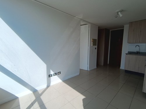 Edificio Sgto. Aldea (1 Est. 1 Bod.) Vista Oriente Piso 4