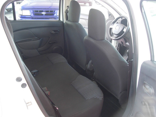 Imagem 3 de 11 de Renault Sandero