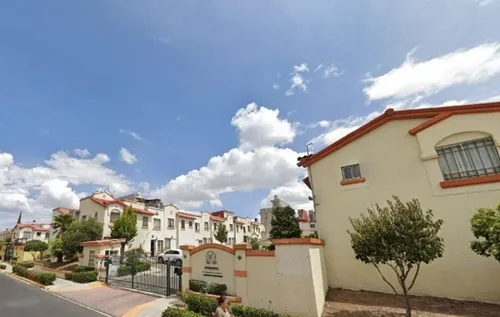 Casa En Venta En Col. Privada Villa Del Real , Ojo De Agua , Edomex Ds19