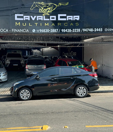 Hyundai HB20S 1.0 Comfort Plus Flex 4p