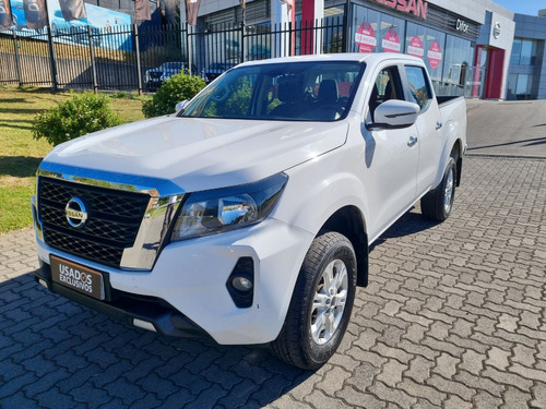 Nissan Navara 2.3 Mt 4x4 Xe