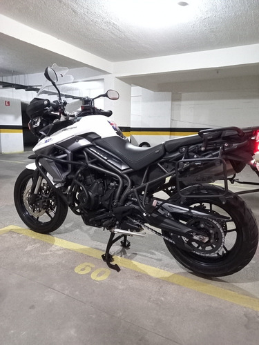 Imagem 2 de 15 de Triumph Tiger 900gt