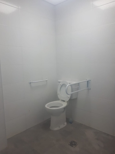 Imagen 7 de 29 de Alquiler Edificio Para Oficinas A Estrenar Quilmes