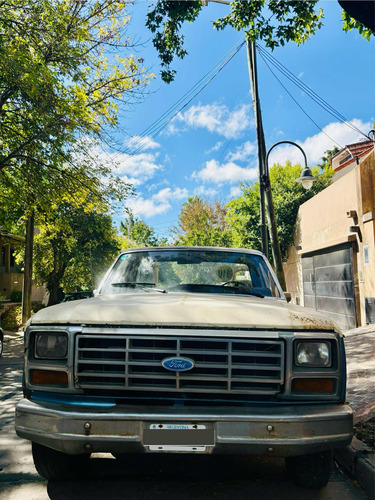 Ford F-100 4.2 V8
