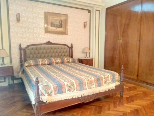 Imagen 25 de 30 de Departamento De 6 Ambientes Con Espacio Guardacoche Y Baulera En Venta En Caballito