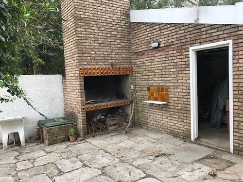 Residencia En Rbla De Costa Azul. Unica. Excepcional Vista.