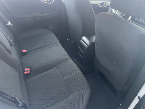 Nissan Sentra 1.8 Sense Cvt