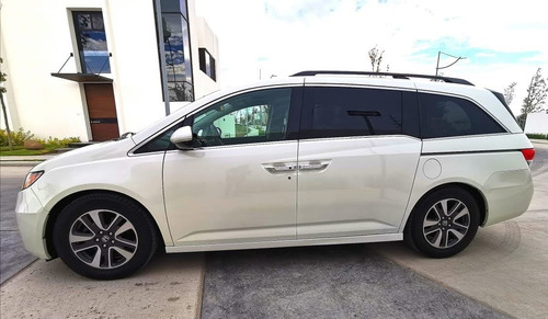 Imagen 5 de 11 de Honda Odyssey 2015 3.5 Touring V6 At