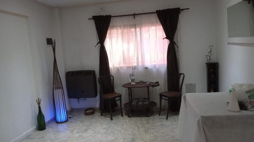 Casa En Venta - 5 Dormitorios 3 Baños - Cocheras - 500mts2 - Longchamps
