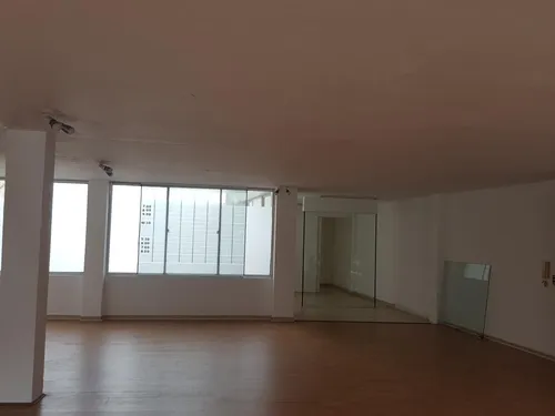 Oficina En Arriendo/venta En Chapinero Central. Cod A1002192