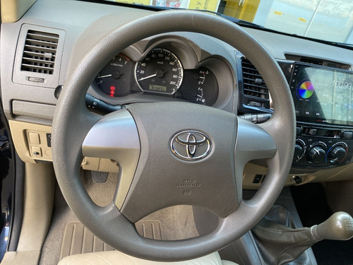 Imagen 21 de 25 de Toyota Fortuner 27l 2013