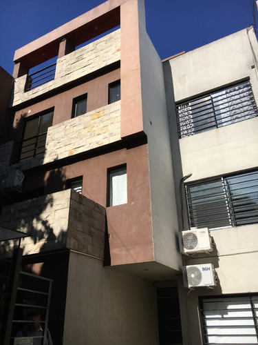 Monoambiente Con Cochera - Alquiler - Villa Sarmiento