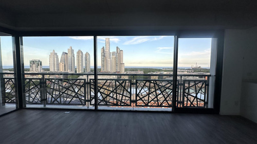3 Ambientes En Venta A Estrenar, Piso Alto, Con Incrible Vista En Quartier Del Bajo.