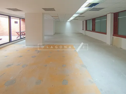 Oficina En Arriendo En Chicó Norte Ii