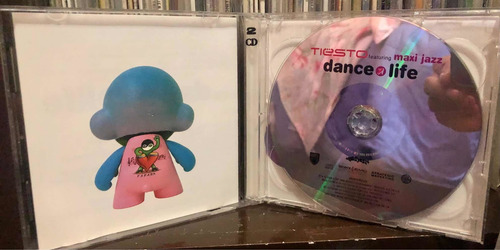 Cd + Dvd Tiesto Featuring Maxi Jazz - Dance 4 Life. 2006.