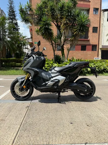 Honda Axadv