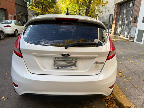 Vendo Fiesta Kinetic Titanium 2013 - Excelente!
