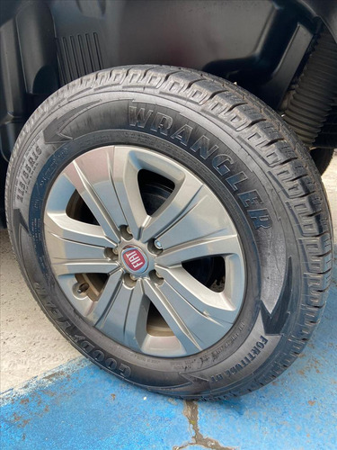 Fiat Toro 1.8 16v Evo Flex Freedom At6