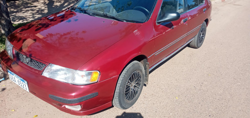 Nissan Sentra Gss 5vel Aa Abs Mt