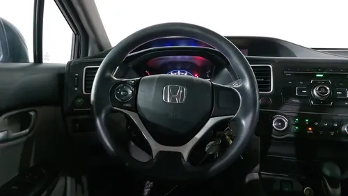 Honda Civic 1.8 LX AT 4DRS
