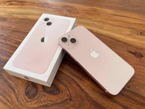 iPhone 13 Rosado (Usado)
