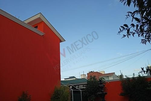 Imagen 16 de 17 de Terreno Bardeado En Real Del Valle, Con Pequeño Departamento Al Fondo.