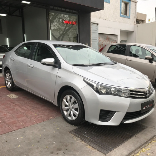 Imagen 2 de 9 de Toyota Corolla