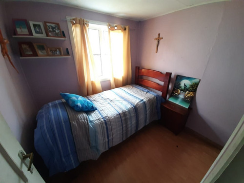 Imagen 6 de 23 de Amplia Casa 5 Dormitorios / 2 Baños