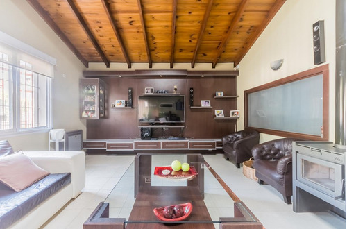 Imagen 7 de 30 de Casa 4 Ambientes, Con Quincho Y Piscina . Ciudad Evita. Posible Financiación Parcial.