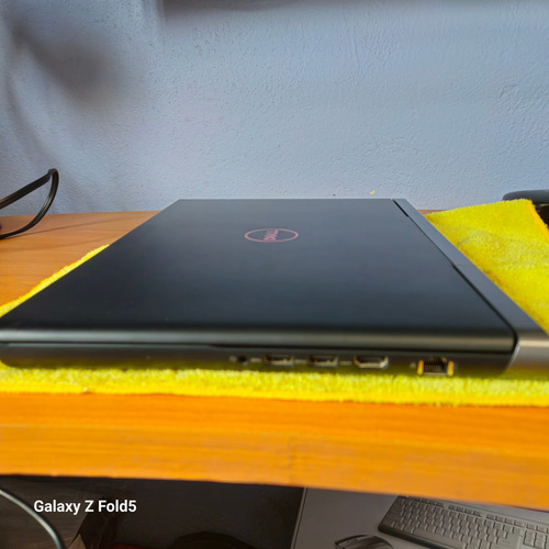 Laptop Dell Inspiron 15 7000 Gaming (Usado)