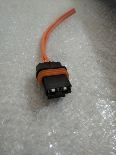 Conector Electroventilador Chevrolet Century, Celebrity, Fia