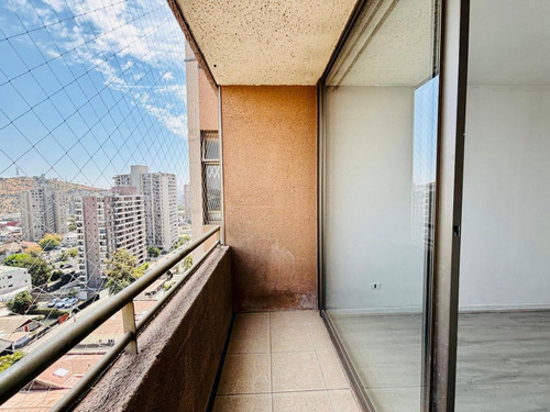 Se Vende Acogedor Depto. 3 Dormitorios+2baños. Av Perú