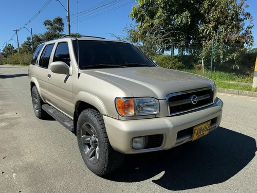 2003 Nissan Pathfinder Ancha