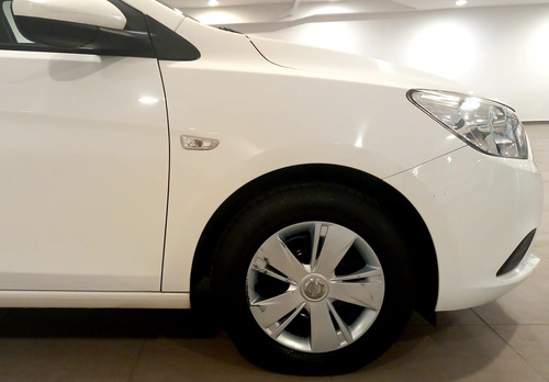 Imagen 8 de 14 de Chevrolet Aveo Ls Automatico 2018