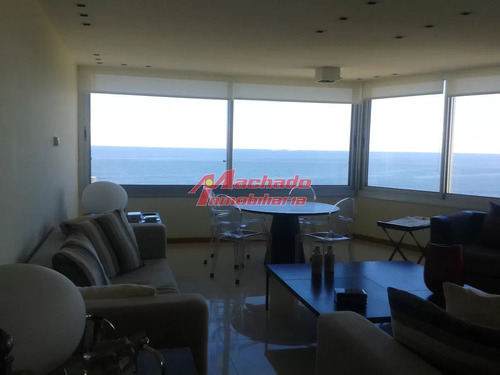 Venta De Apartamento De 3 Dormitorios En Playa Brava Punta Del Este