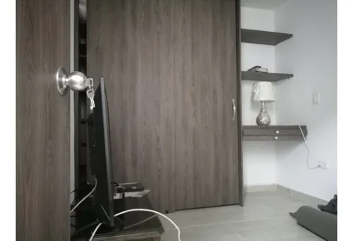Apartamento En Venta En Florencia-medellín-parte Baja-terminado.