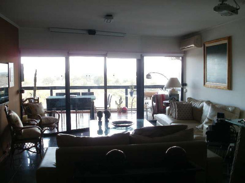 Imagen 3 de 8 de Departamento - Marinas Golf