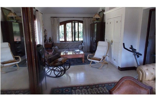 Casa En Venta De 4 Dormitorios En San Rafael