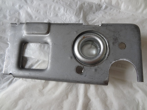 Placa Guia Capot, Corsa Chevette.